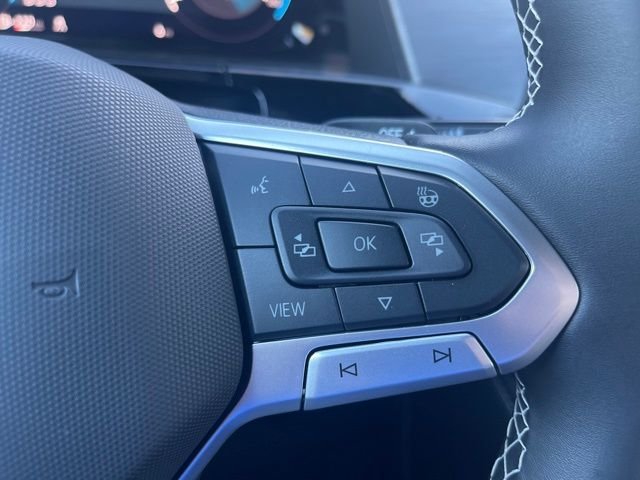 New 2026 Black Volkswagen 2.0T SE w/Technology image 22
