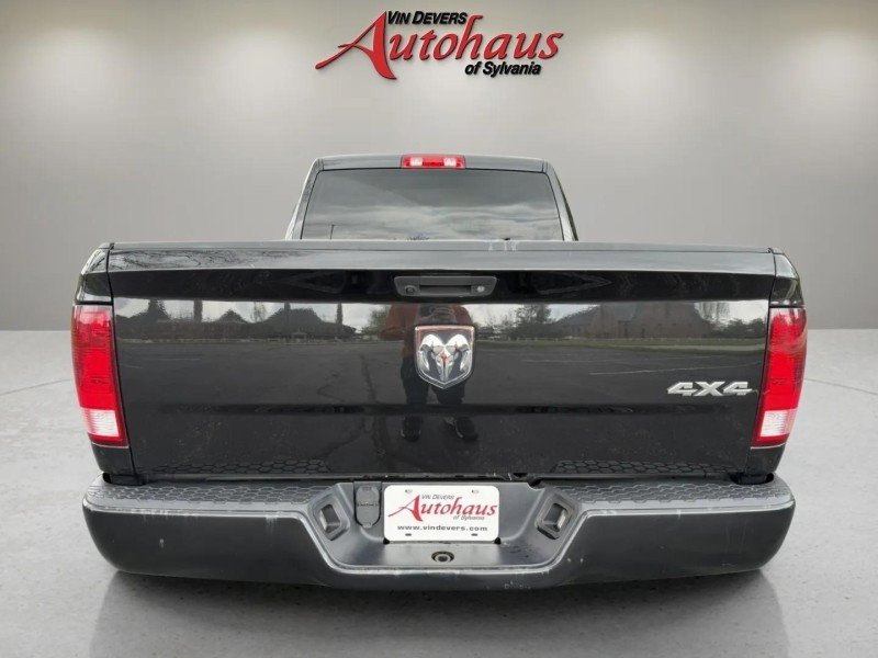 Used 2018  Ram Express image 6