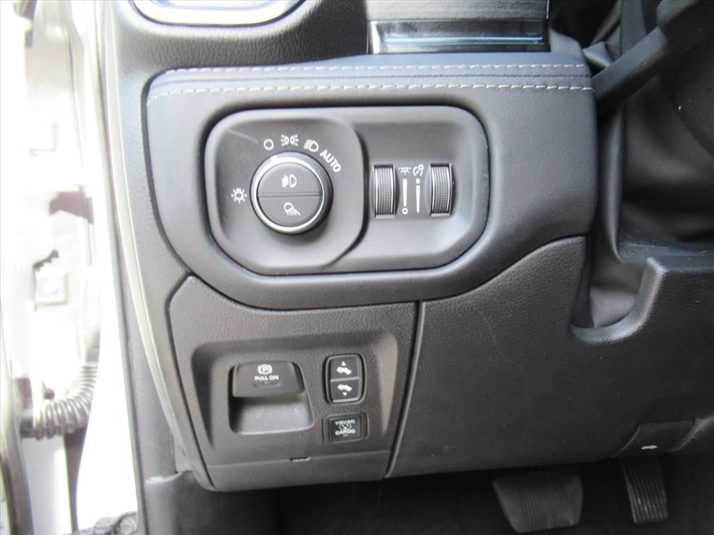 Used 2022 White Ram Limited image 19