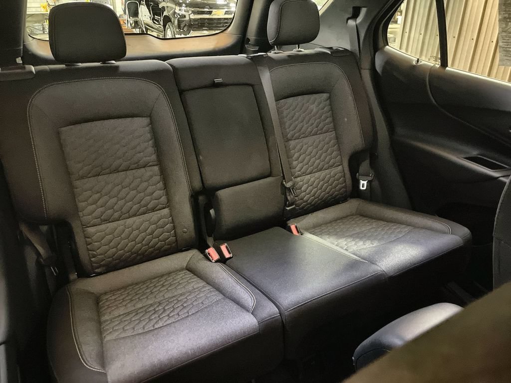 Used 2020 MOSAIC BLACK METALLIC Chevrolet LT image 25