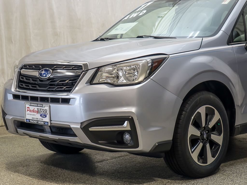 Certified Used 2017 Ice Silver Metallic Subaru 2.5i Premium image 3