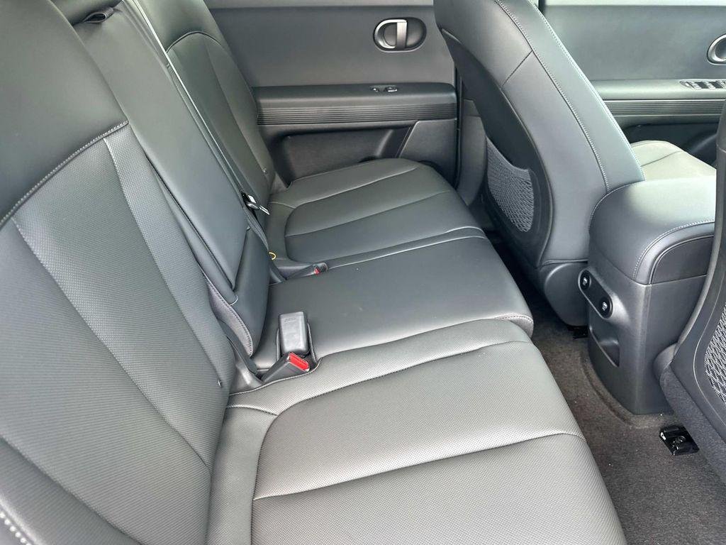 2025 Hyundai IONIQ 5 SEL - Photo 16