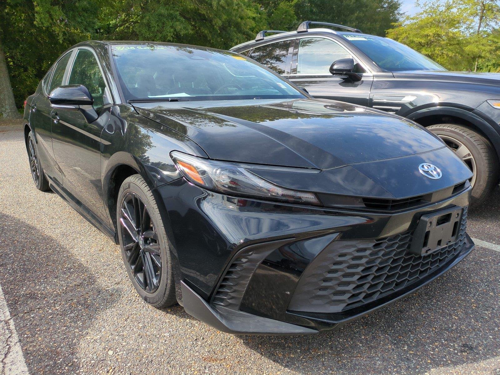 Used 2025  TOYOTA  image 2