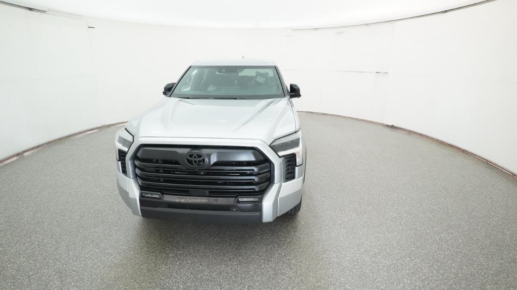 2026 Toyota Tundra Limited - Photo 9