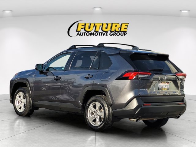Used 2021 Gray Toyota XLE image 7