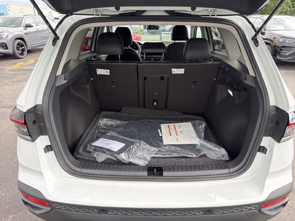New 2027  Volkswagen 1.5T SE Black image 23