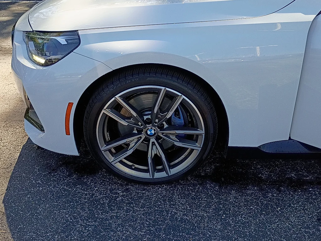 Used 2022 Alpine White BMW M240i xDrive image 10