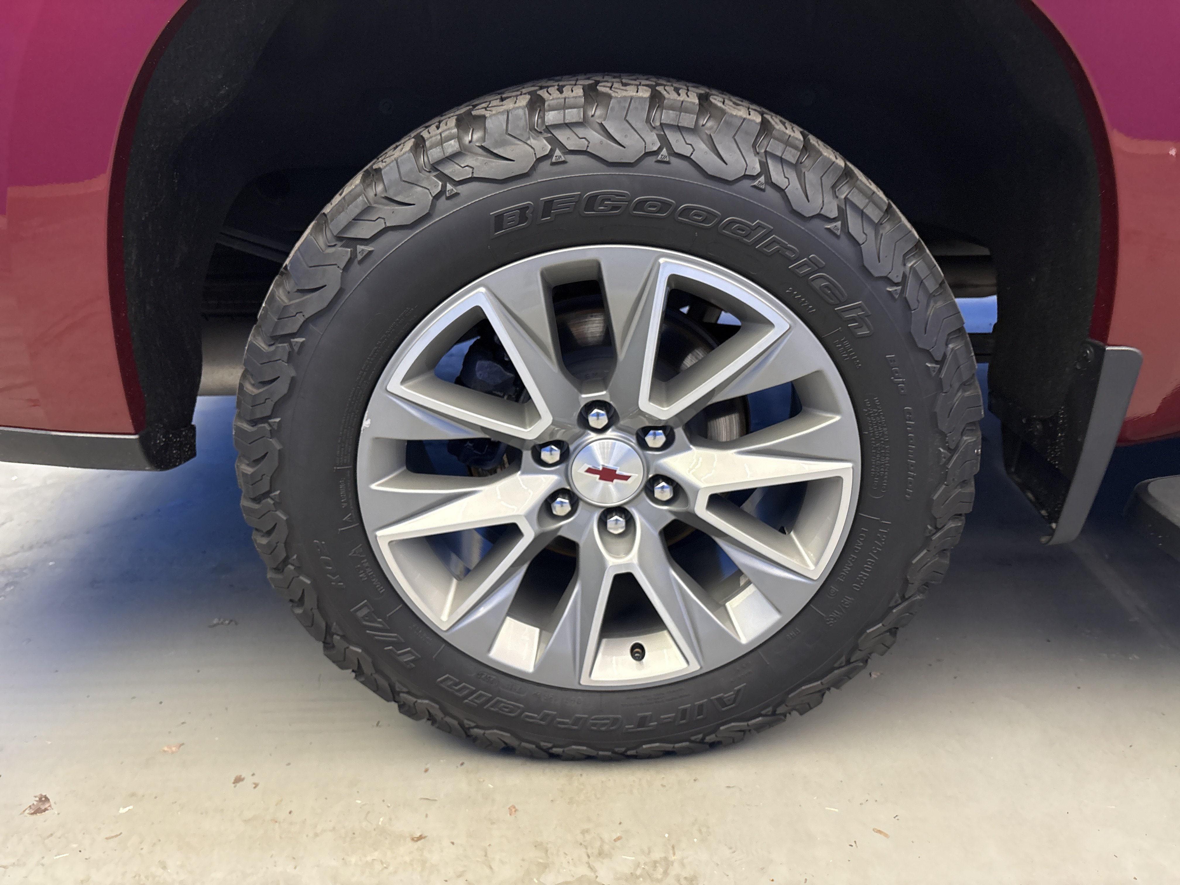Used 2019 Cajun Red Tintcoat Chevrolet High Country image 8