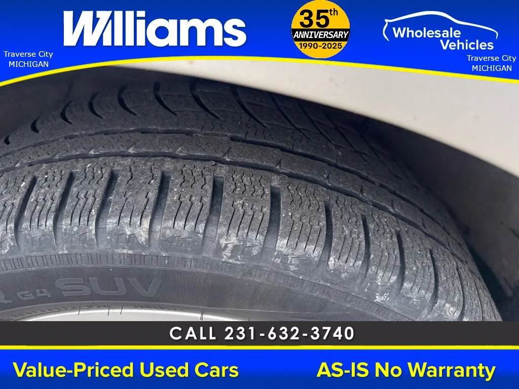 Used 2015 White Pearl Metallic Buick Base image 18