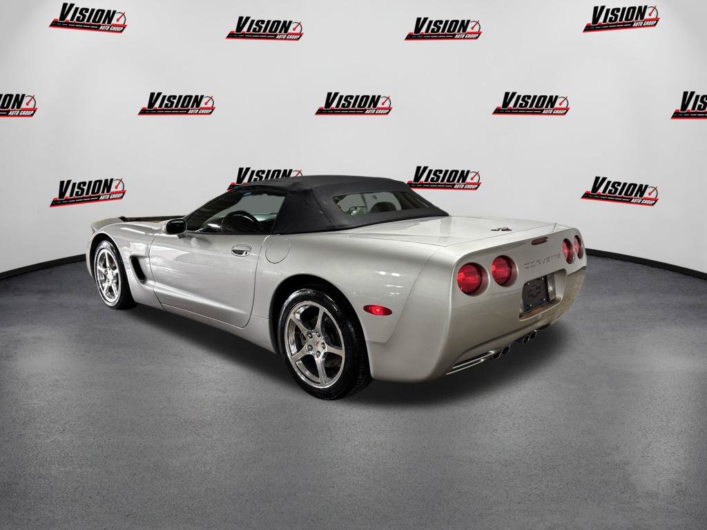 Used 2004 Silver Chevrolet Base image 12