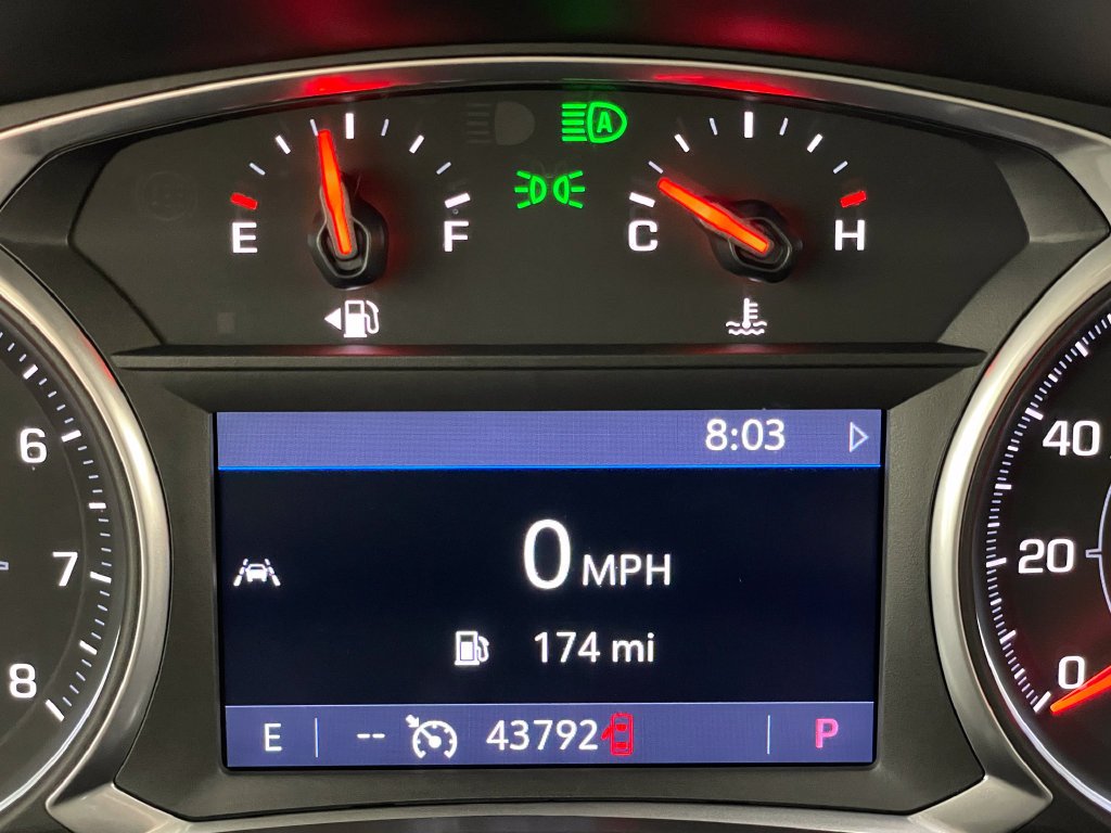 Used 2021 GRAPHITE GRAY METALLIC GMC SLT image 29