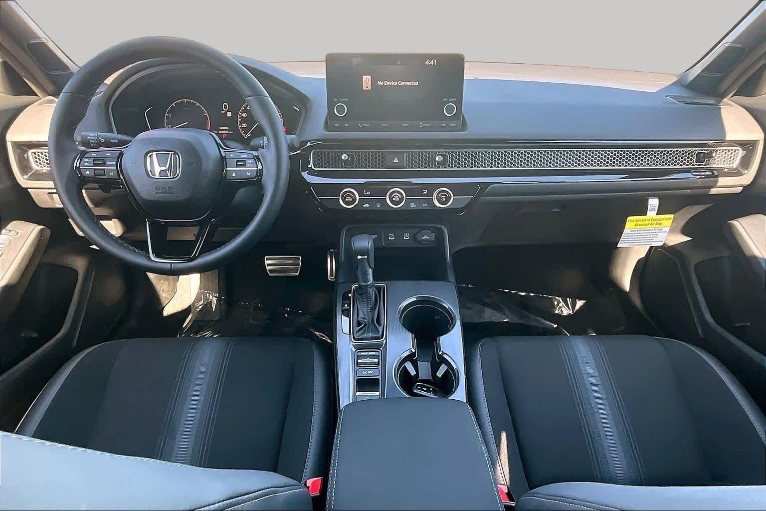 2026 Honda Civic Hatchback Sport - Photo 16