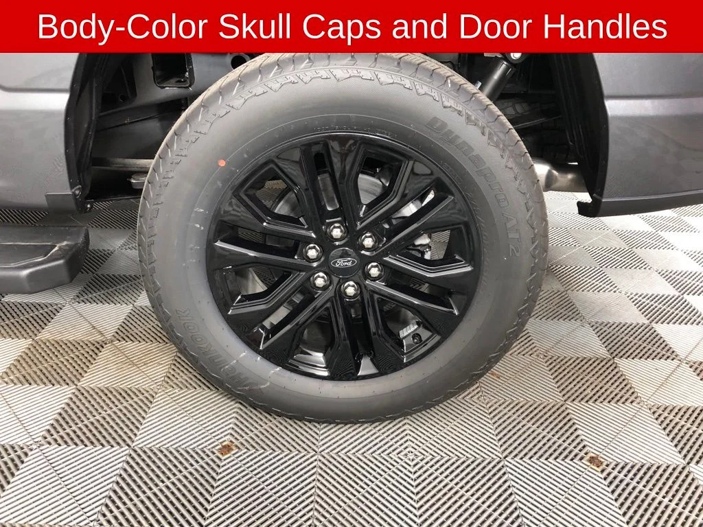New 2026 Carbonized Gray Metallic Ford Lariat® image 21