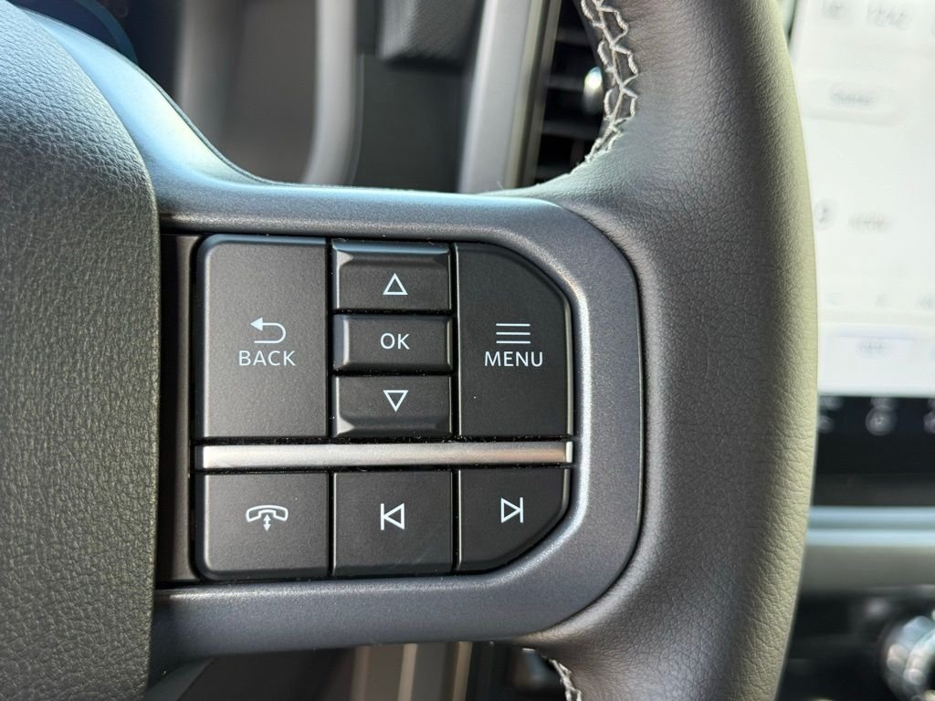 New 2026 Agate Black Metallic Ford XLT image 11