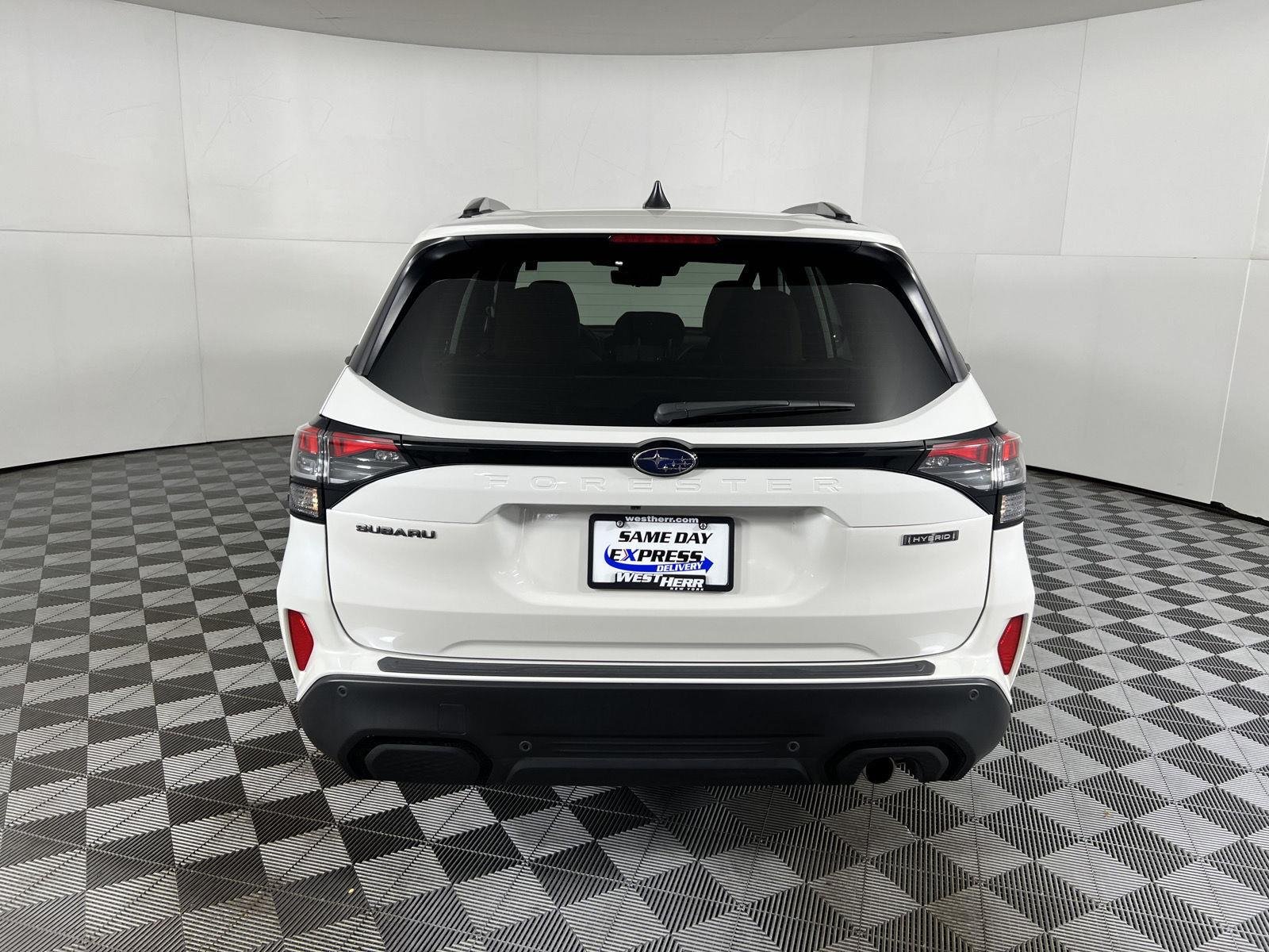Used 2025 Crystal White Pearl Subaru Touring Hybrid image 5
