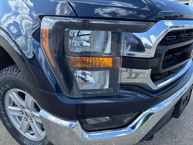 Used 2023 Blue Ford XLT image 2