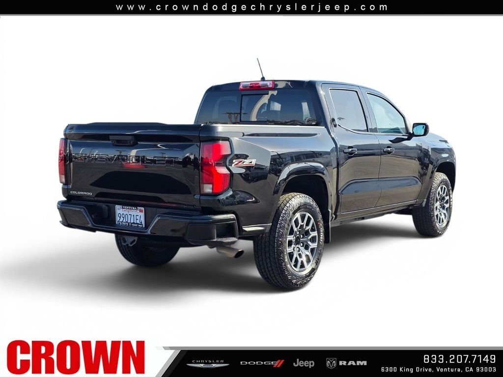 Used 2023 Black Chevrolet Z71 image 37