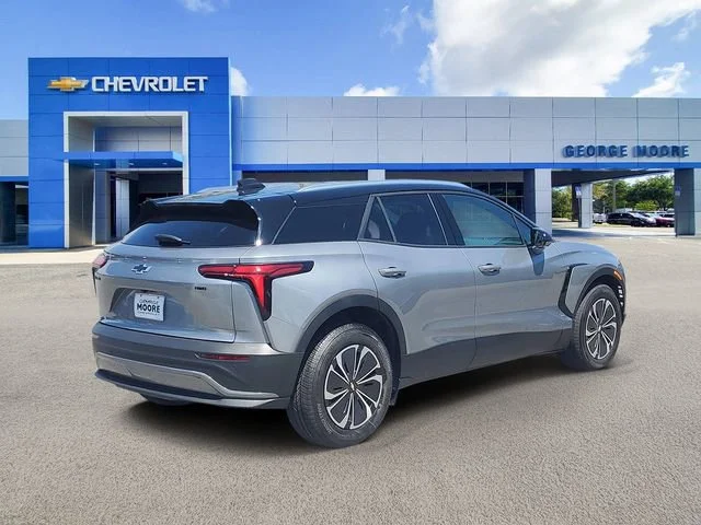 2025 Chevrolet Blazer EV LT - Photo 4