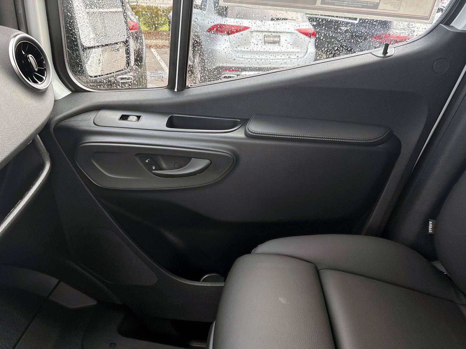 New 2026 Arctic White Sprinter Cargo 144 WB image 16