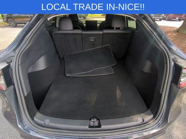 Used 2020  Tesla Long Range image 32