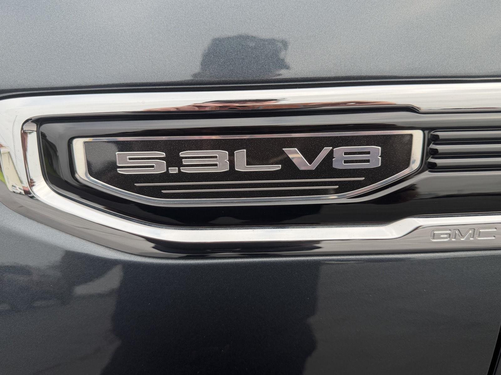 Used 2019 Dark Sky Metallic GMC SLE image 43