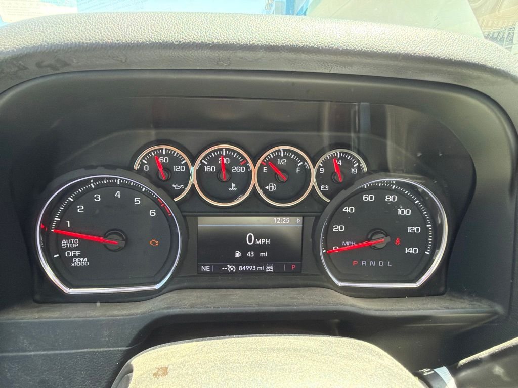 Used 2019 Gray Chevrolet LT image 8