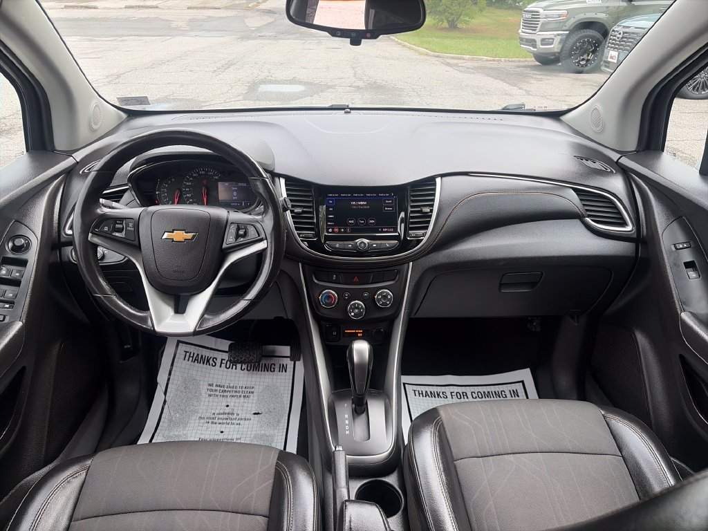 Used 2020 Silver Chevrolet LT image 13