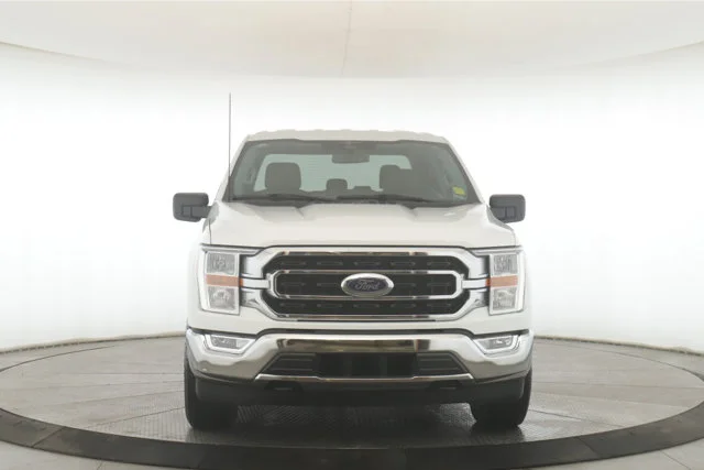 Used 2023  Ford XLT image 12