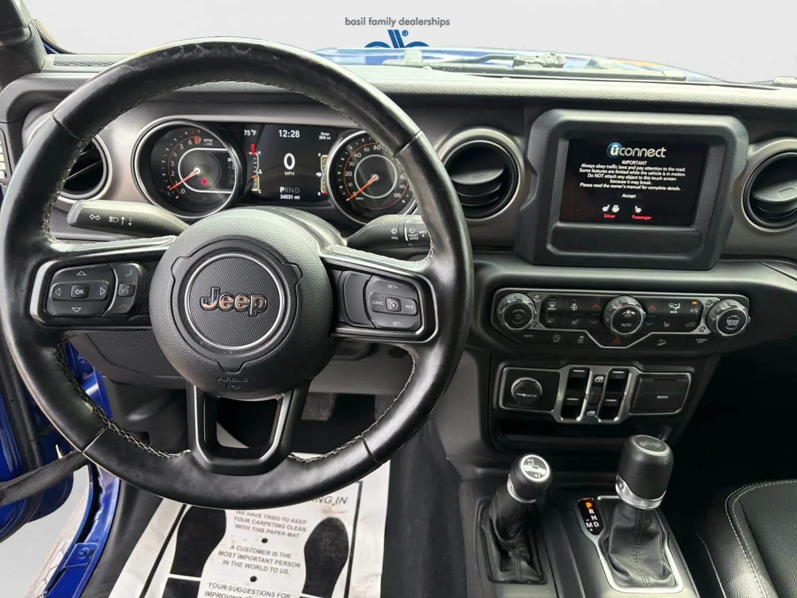 Used 2020 Ocean Blue Metallic Clearcoat Jeep Freedom image 12
