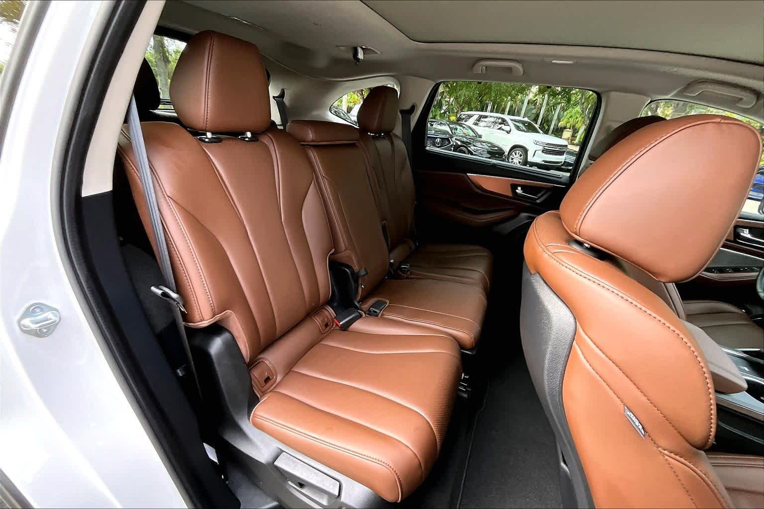 Used 2023 Platinum White Pearl Acura w/Technology Package image 20