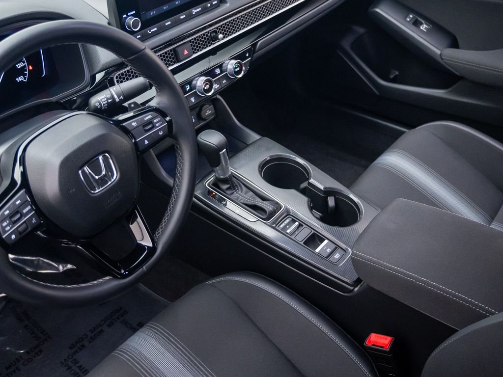 2025 Honda Civic Sport - Photo 14