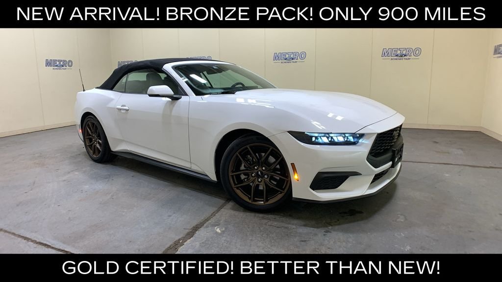 Used 2026 Oxford White Ford EcoBoost Premium image 1