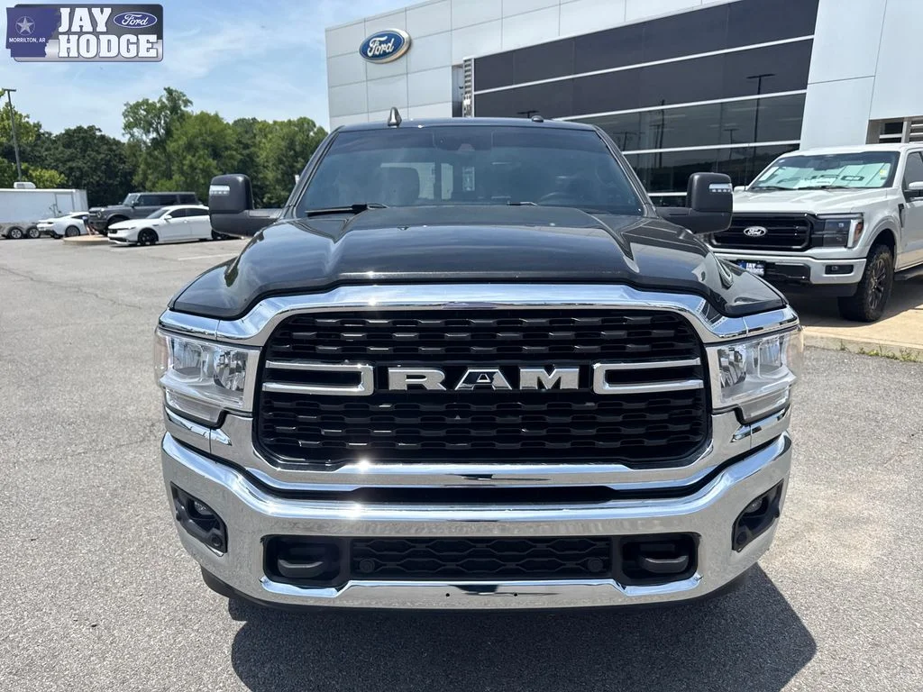 Certified Used 2024 Diamond Black Ram Big Horn image 11