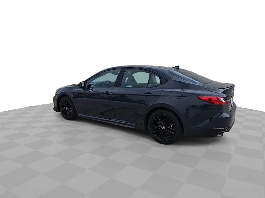 Used 2025  Toyota SE image 6