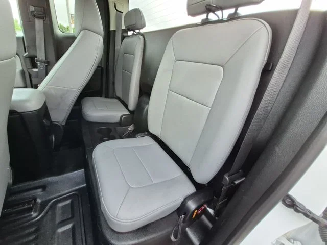 Used 2021 White GMC Elevation Standard image 29