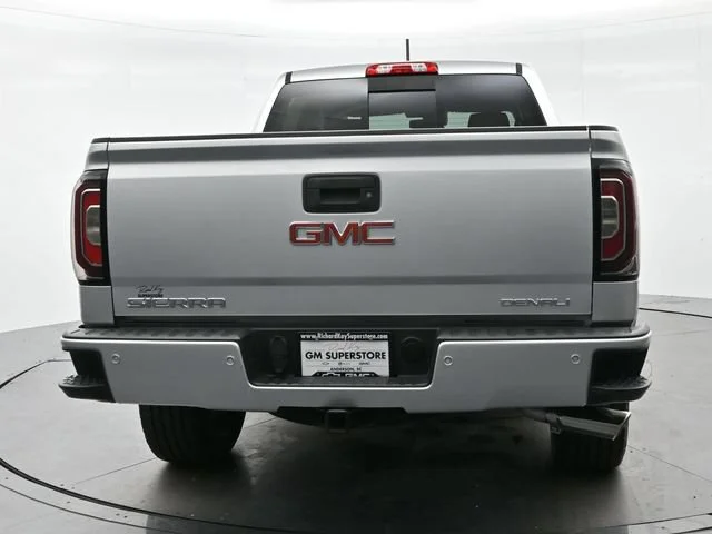 Used 2018 QUICKSILVER METALLIC GMC Denali image 6