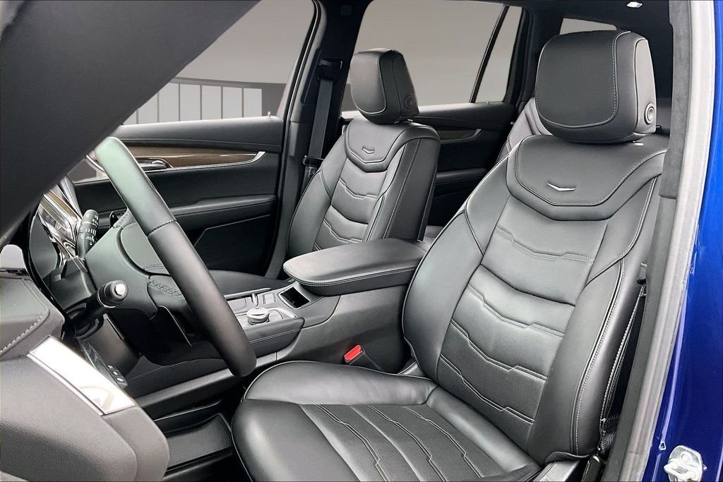 Used 2025 Blue Cadillac Premium Luxury image 25