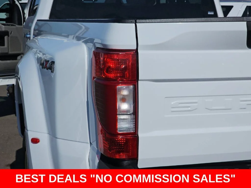 Used 2022 Oxford White Ford XLT image 40