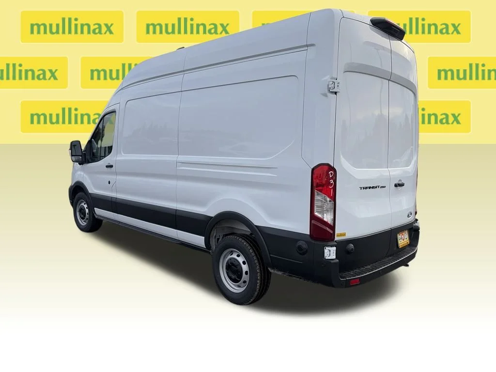 New 2026 White Ford Base image 6