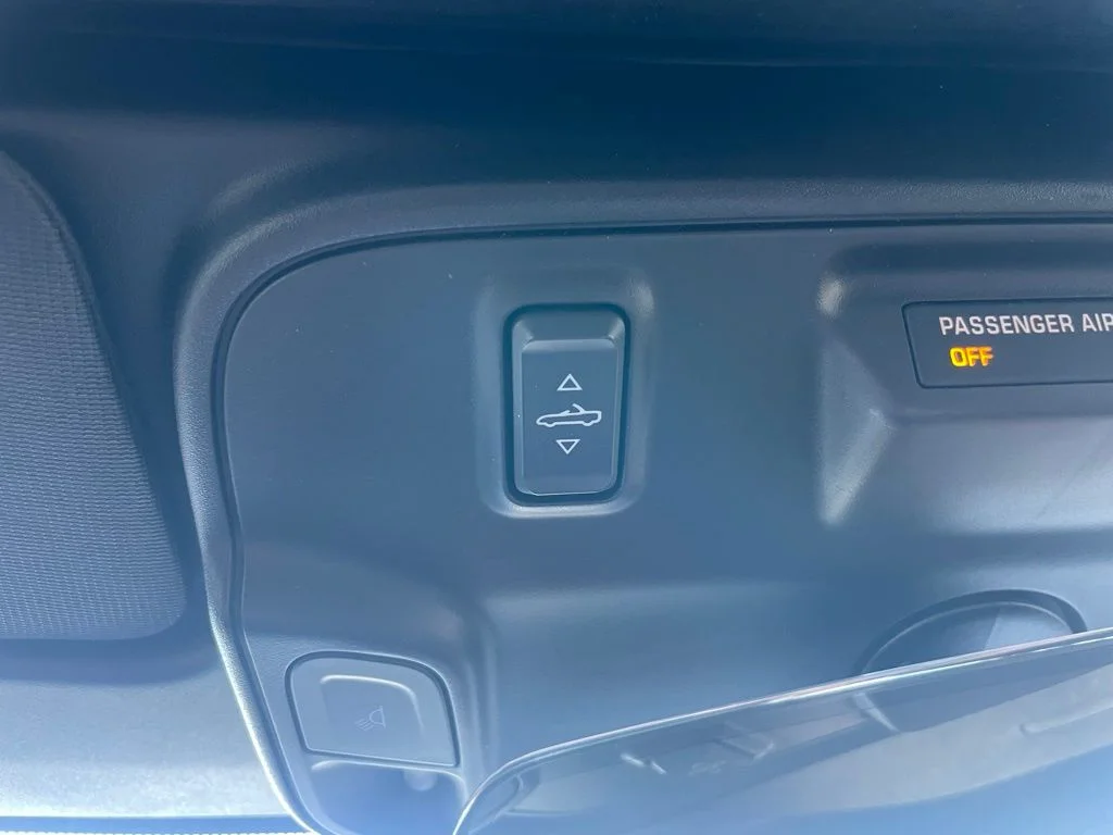 Used 2017 Black Chevrolet SS image 52