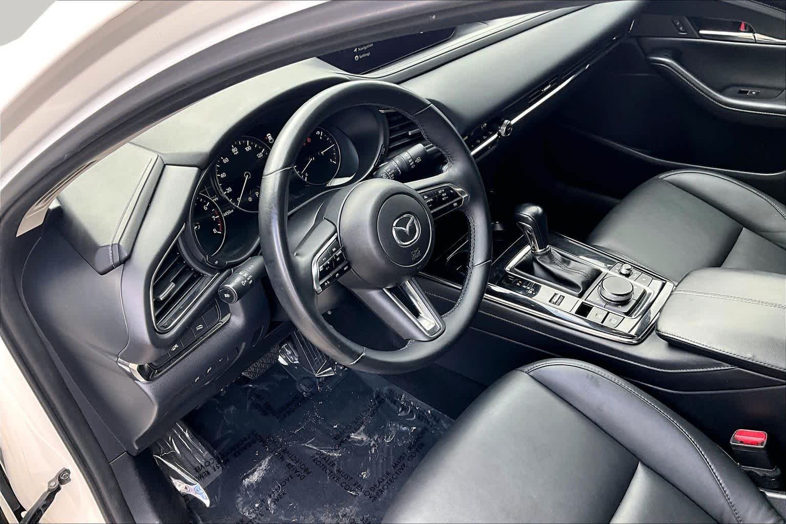 Used 2025 Snowflake White Pearl Mica Mazda 2.5 S Preferred Package image 18