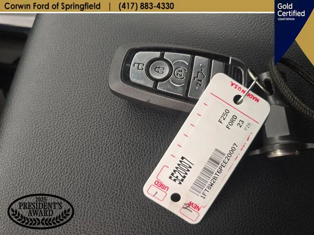 Used 2023 Silver Metallic Ford Lariat image 31