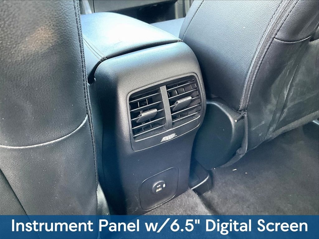 Used 2022 White Ford SEL image 13