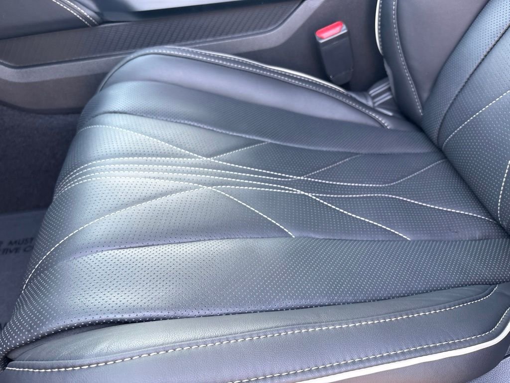 New 2026 Liquid Carbon Metallic Acura Advance Package image 15