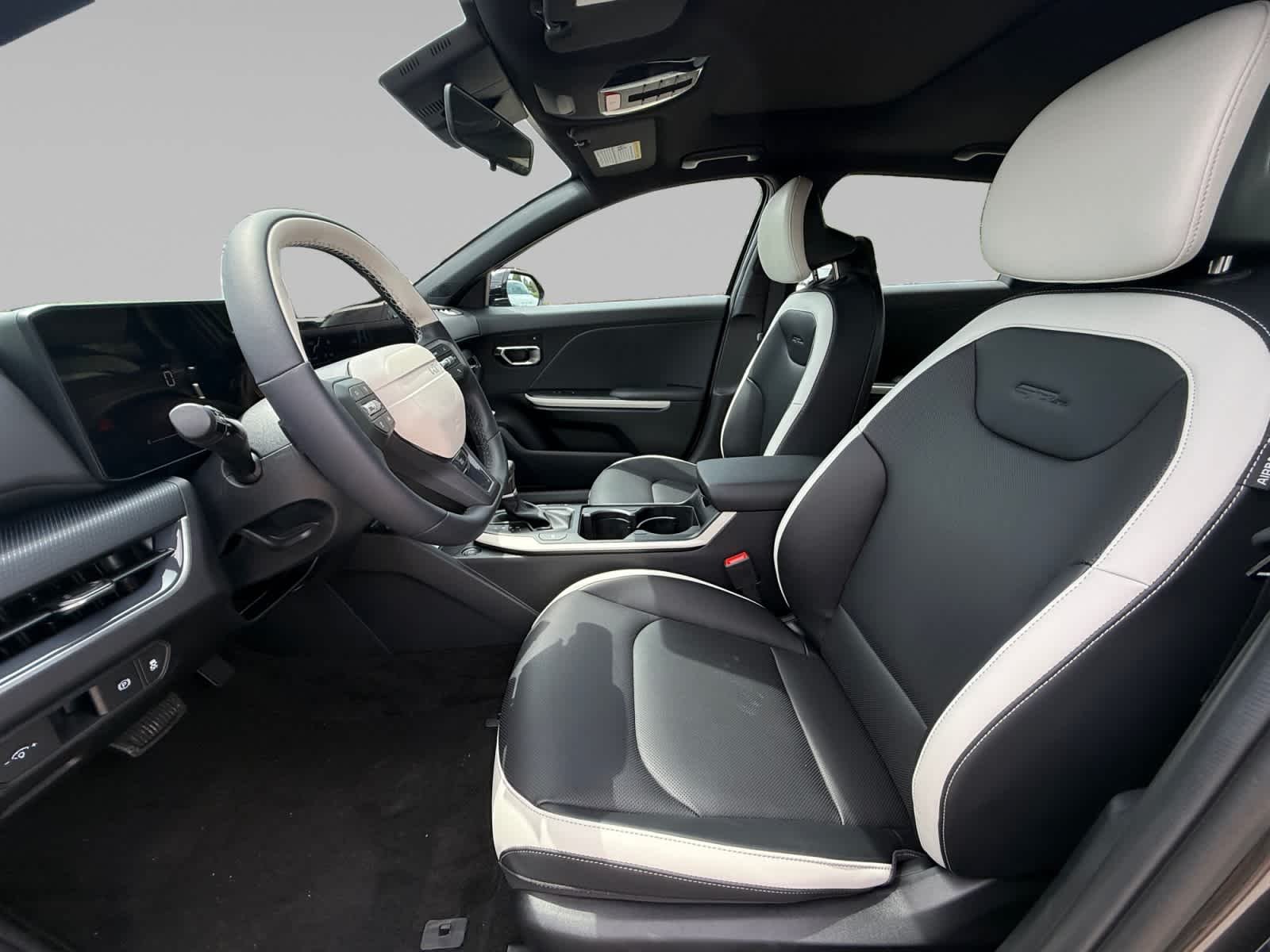 New 2026 Interstellar Gray Kia GT-Line image 11