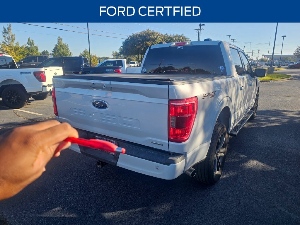 Used 2022 White Ford XLT image 3