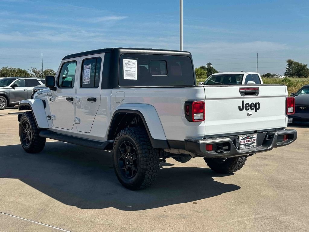 Used 2023 White Jeep Willys image 5