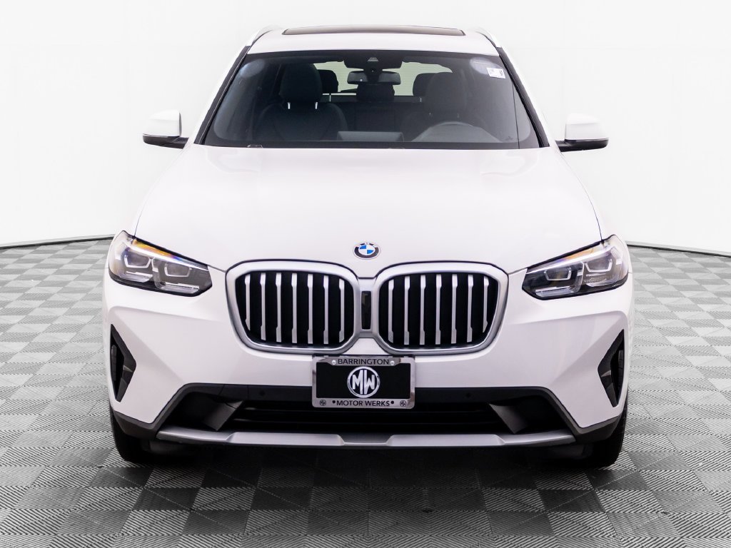 Used 2024 Alpine White BMW xDrive30i image 11