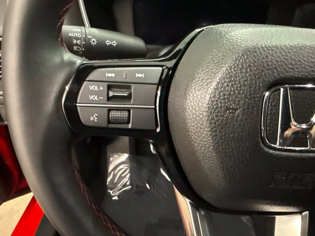 Used 2025 Rallye Red Honda  image 27