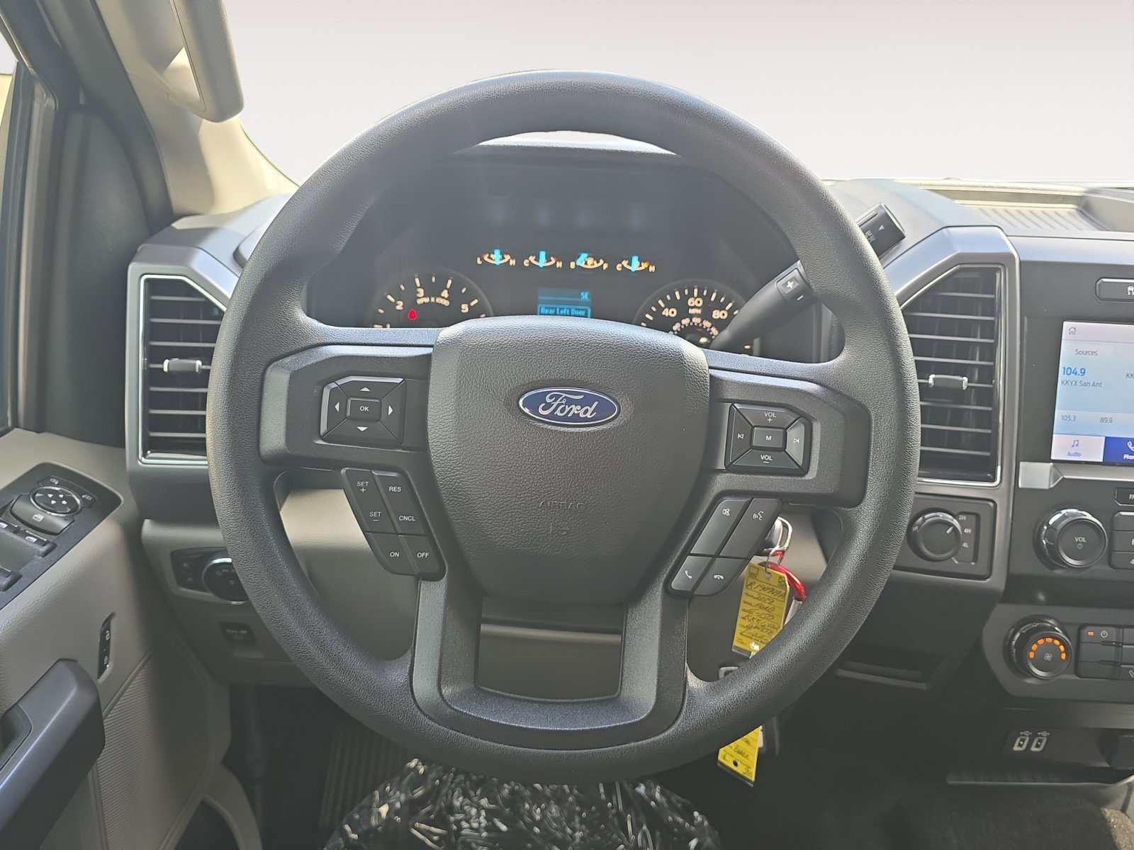 Used 2019 Oxford White Ford XLT image 13